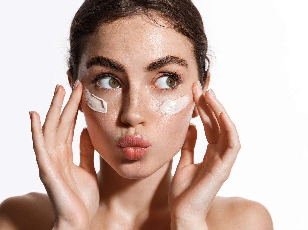10 secretos para una piel saludable y hábitos faciales diarios
